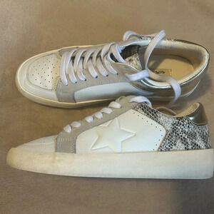 VINTAGE HAVANA Snake Print Women’s Sneakers